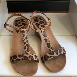 Leopard Wedged Shoes
